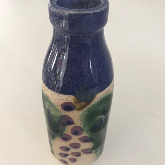 Vintage Potters House Pottery, Maine Square Bottle Vase Grapes By Mary K Spenser - Picture 4 of 4